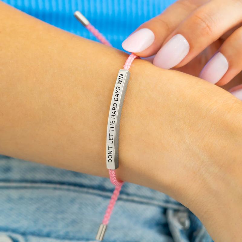 💝 Inspirational Quote Bracelet – “Don’t Let the Hard Days Win”, Perfect Gift for Family & Friends